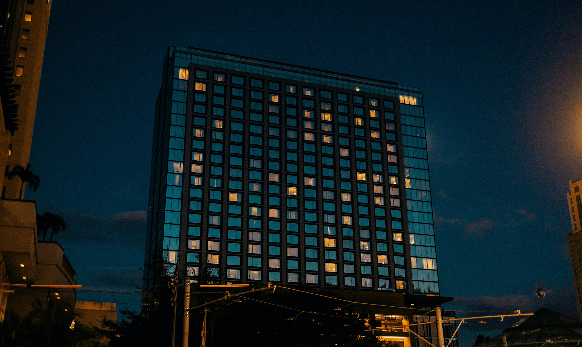 smart hotel platform, wireless hotel automation, integrated room control system,centralized device management, scalable IoT hospitality, tuya zigbee hotel, hotel switch, hotel lighting, zigbee hotel curtain